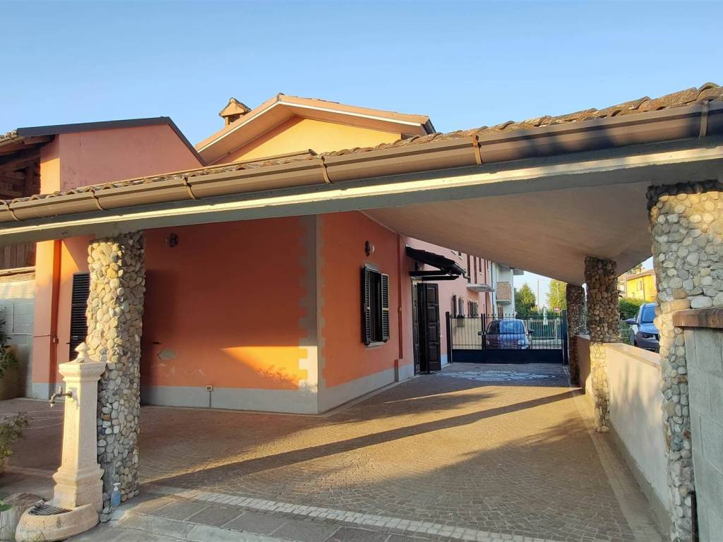 Casa indipendente a Villanova del sillaro in via della Vittoria, 11 - Foto 4