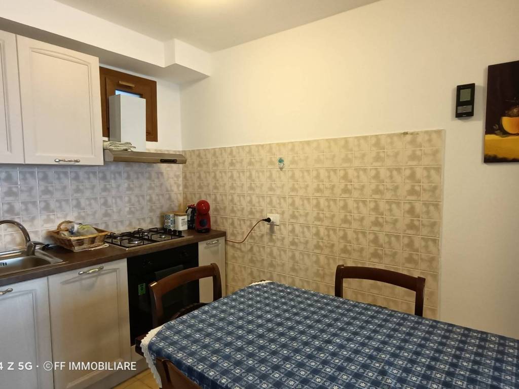 Appartamento a Sarnano in Frazione Sassotetto - Foto 3