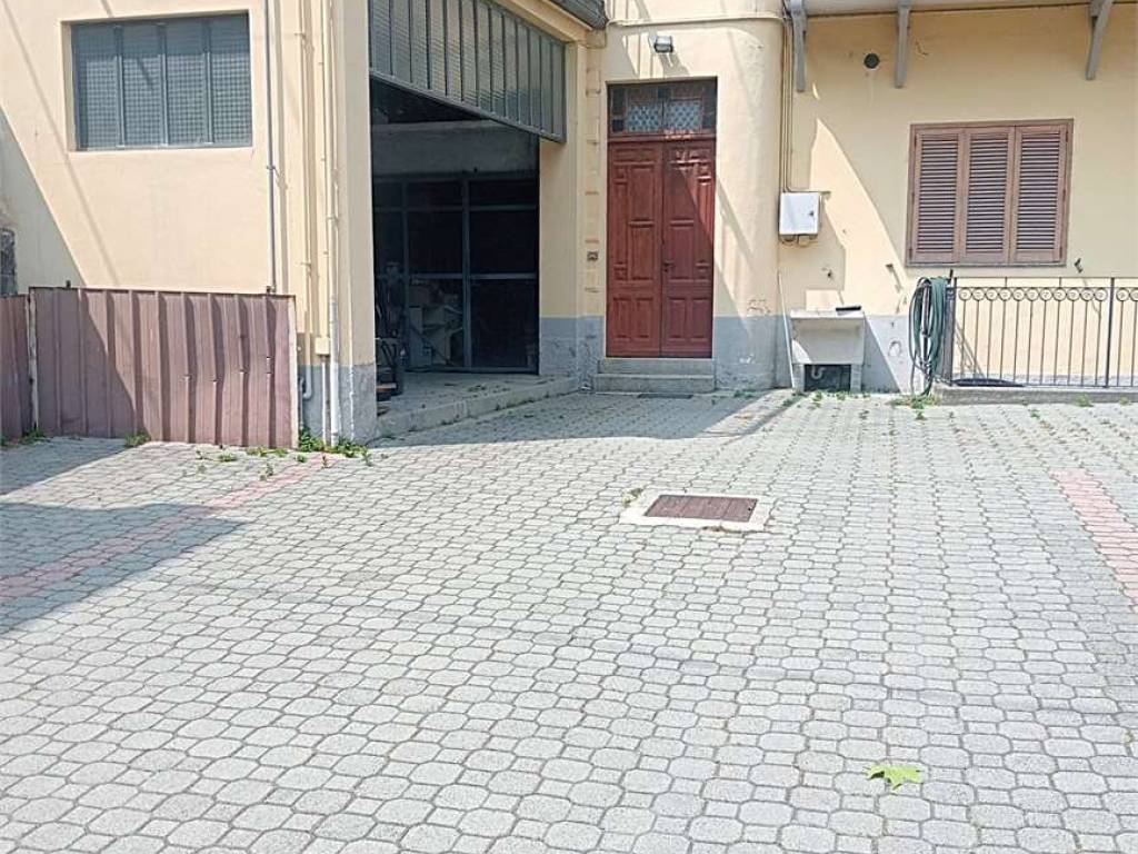Casa indipendente a Donnas in via Roma - Foto 3