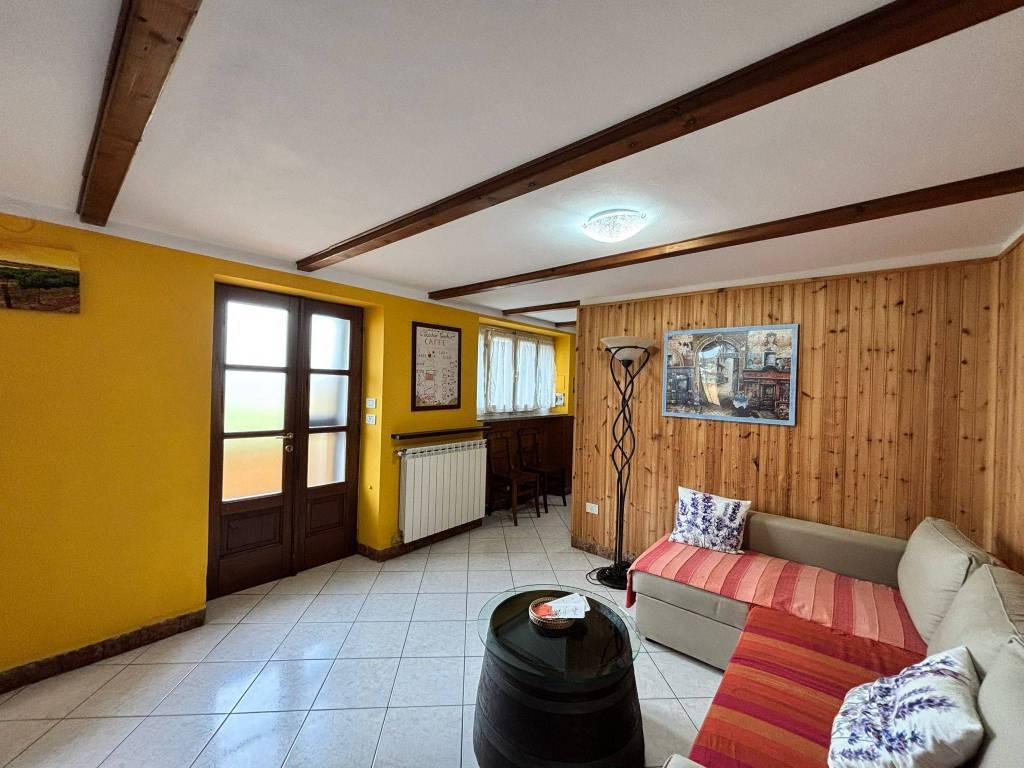 Villa a Canelli in Via Battibò - Foto 2