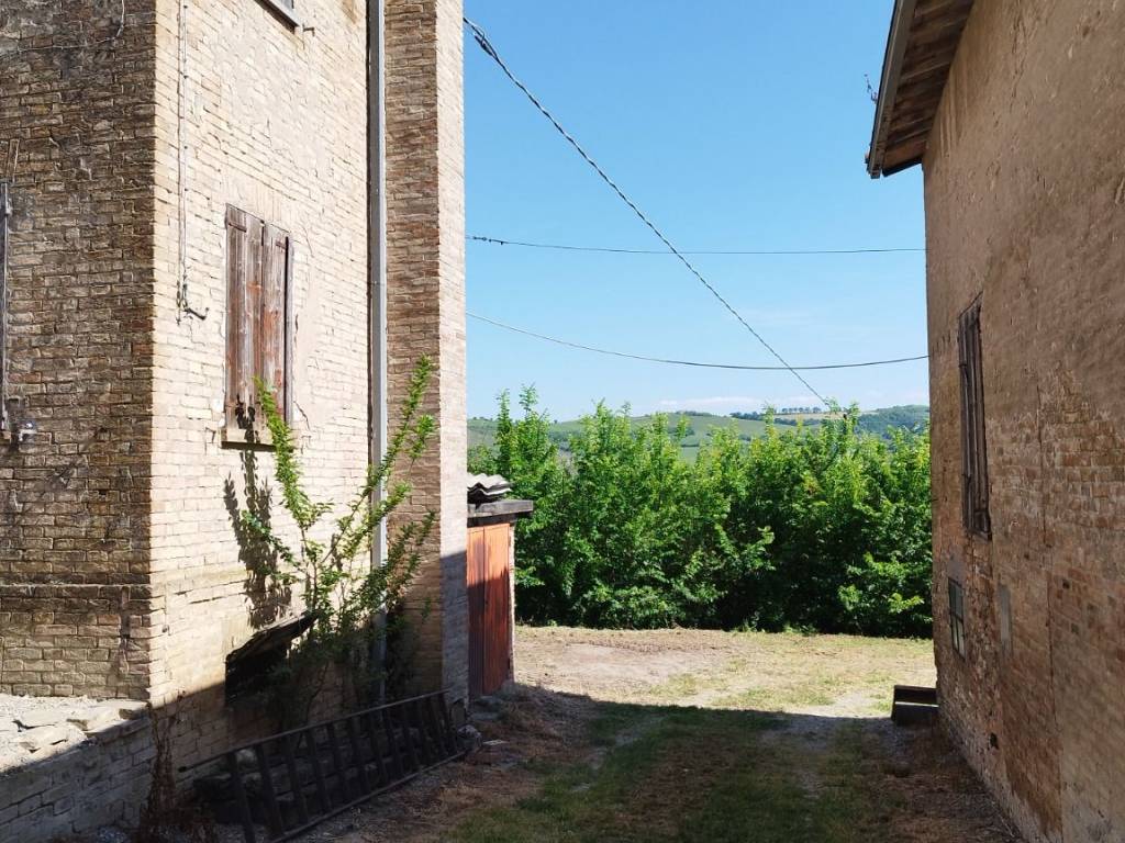 Rustico / casale a Castelvetro di modena in Via Puianello, 35 - Foto 4
