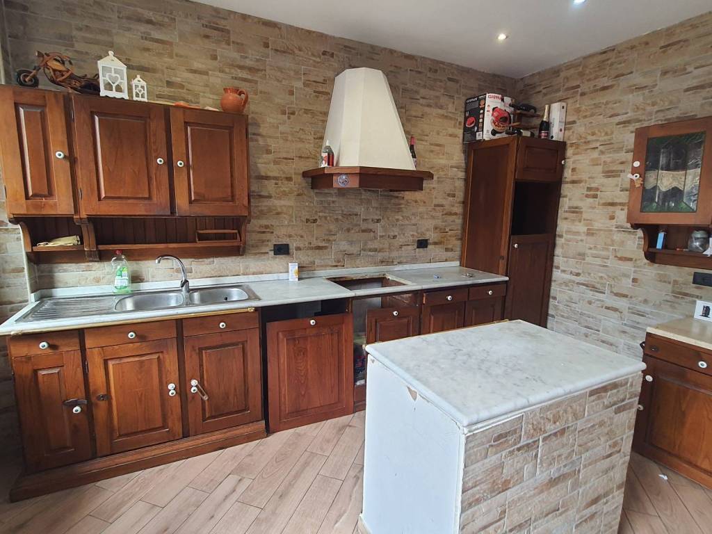 Appartamento a Subiaco in Via Mirzio, 88 - Foto 2