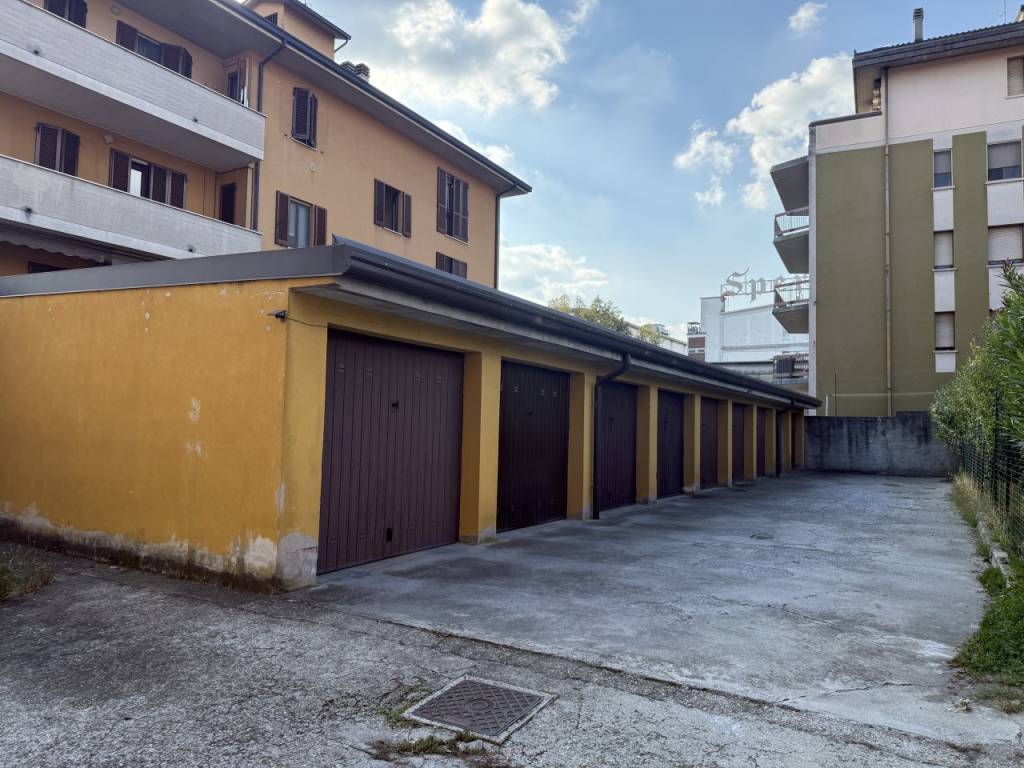 Box / garage a Cremona in Via Alfredo Galletti - Foto 2