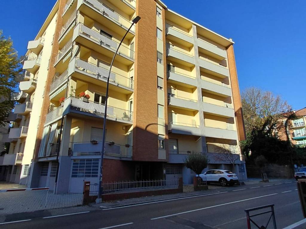 Appartamento a Asti in Via Conte Verde, 18 - Foto 2