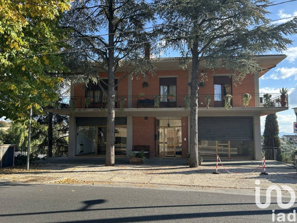 Appartamento a Montefalco in Viale della Vittoria - Foto 3