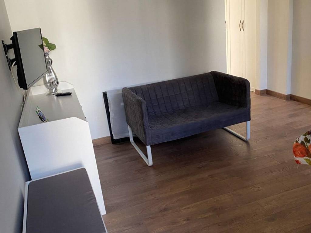 Appartamento a Chieri in Via Vittorio Emanuele II, 37 - Foto 2