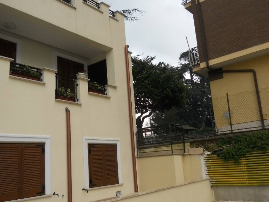 Appartamento a San cesareo in Via Antonio Cantore, 23 - Foto 3