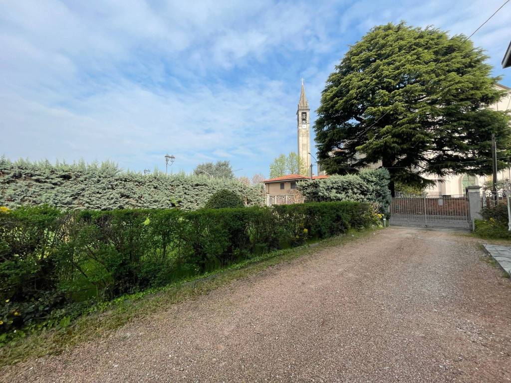 Villa a Rovello porro in Via Cardinal Carlo A. Ferrari, 25 - Foto 3
