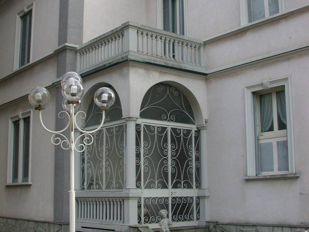 Villa a Rovello porro in Via Cardinal Carlo A. Ferrari, 25 - Foto 5