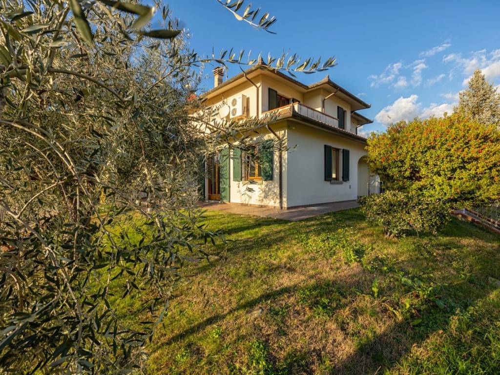 Villa a Cortona in Strada Provinciale Val di Pierle - Foto 5