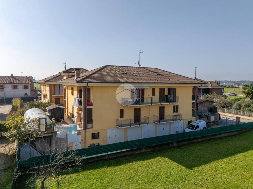 Appartamento a Cherasco in VIA DON BOSCO - Foto 2