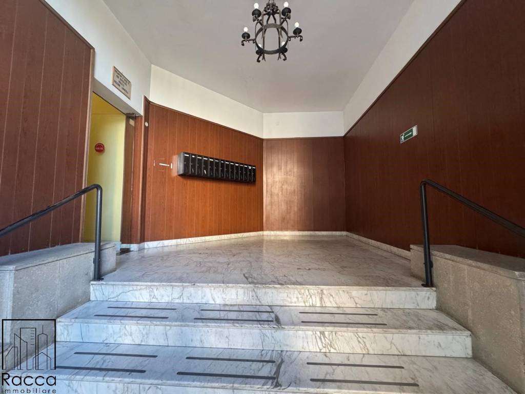 Appartamento a Fossano in Piazza Vittorio Veneto - Foto 4