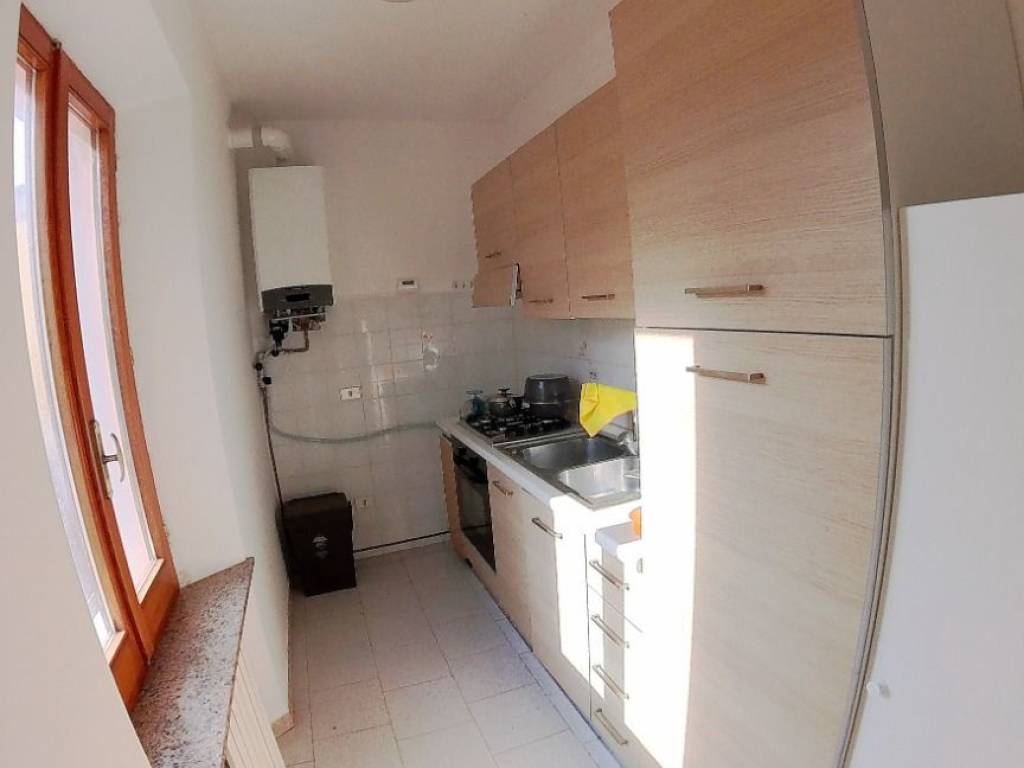 Appartamento a Fabriano in Vicolo 3 del Piano - Foto 2