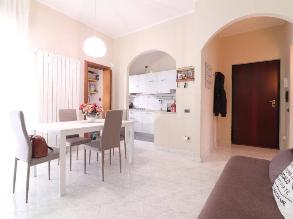 Appartamento a Mantova in STRADA CASTELLETTO,, 14 - Foto 2