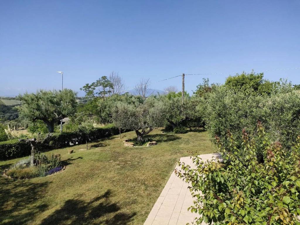Rustico / casale a Colonnella - Foto 3