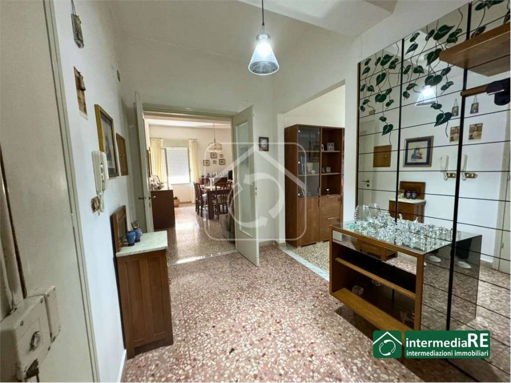 Appartamento a Reggio calabria in VIA CICCARELLO, 6 - Foto 2