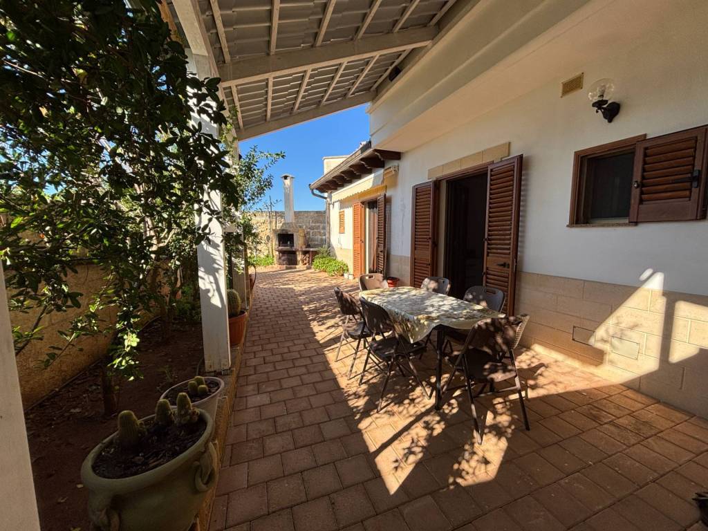 Villa a Andrano in Via Spallanzani, 14 - Foto 2