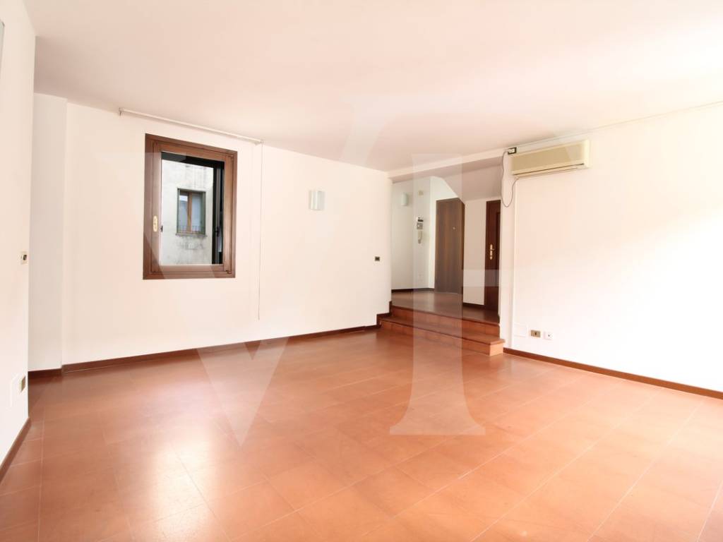 Appartamento a Vicenza in Corso Antonio Fogazzaro, 24 - Foto 2