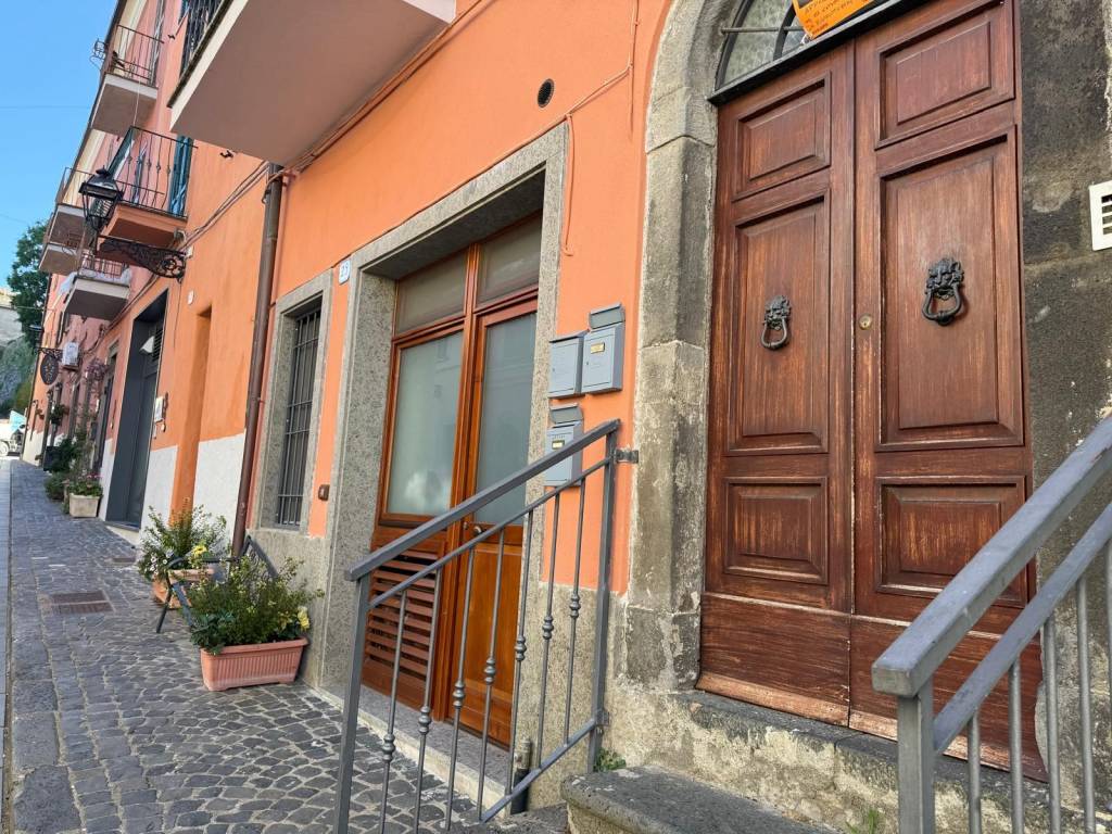 Appartamento a Capodimonte in Via Annibal Caro - Foto 2