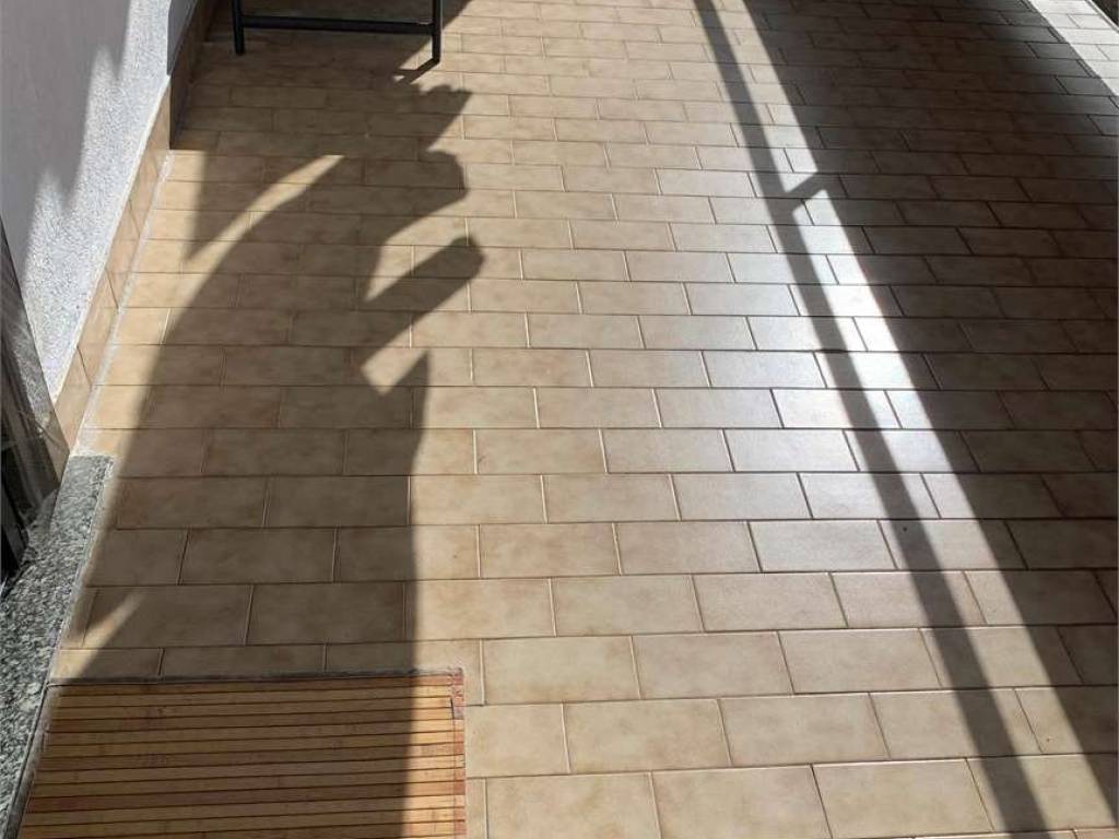 Appartamento a Castelletto sopra ticino in Via Brabbia - Foto 4