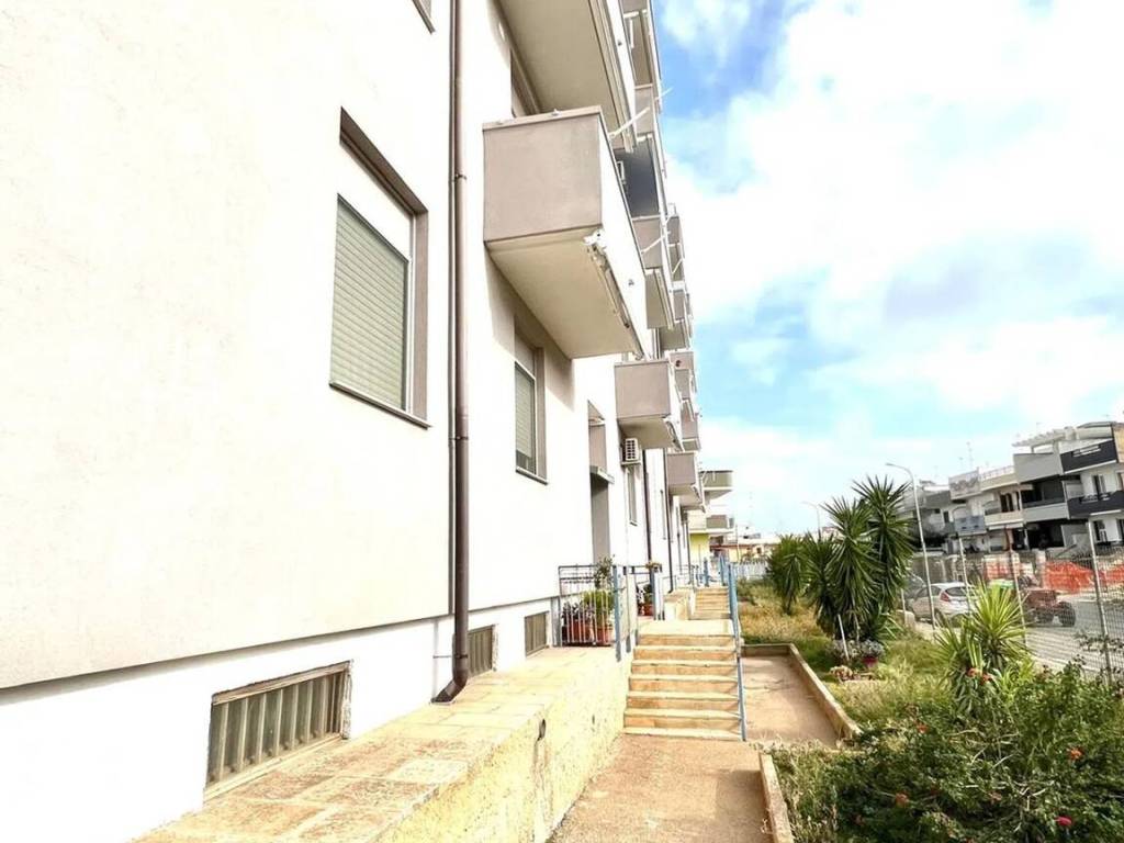 Appartamento a Grumo appula in Via Giovanni Verga, 5 - Foto 3