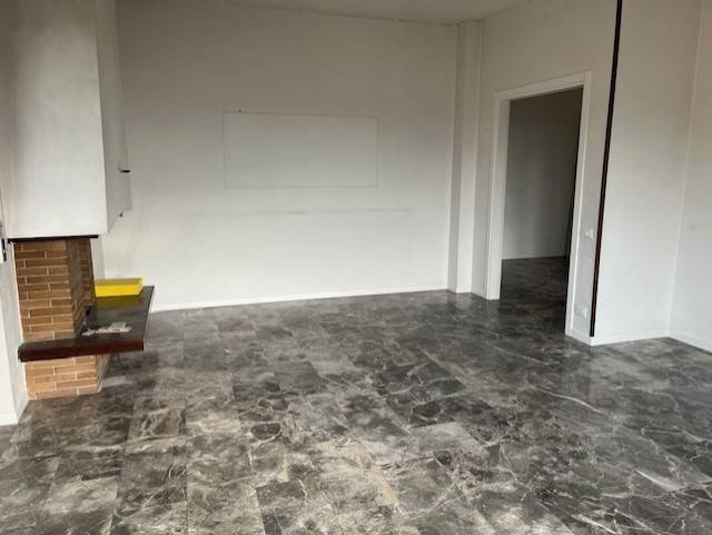 Appartamento a Bergamo in Via 24 Maggio, 8 - Foto 3