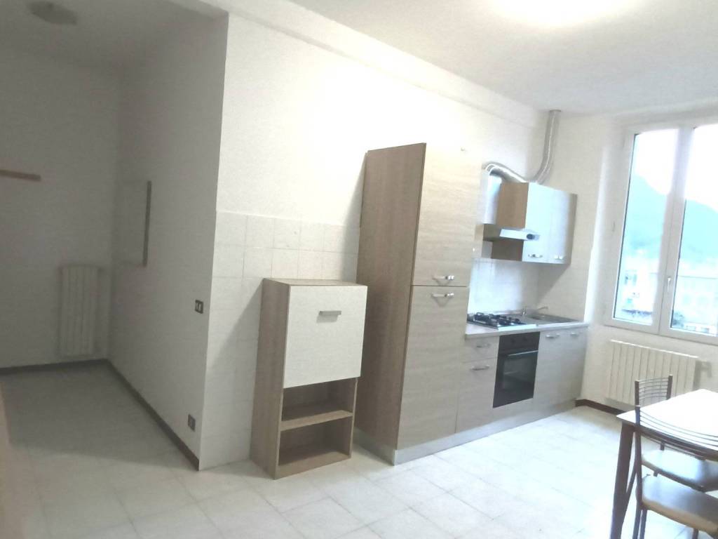 Appartamento a Como in Via Aristide Calderini, 7 - Foto 3