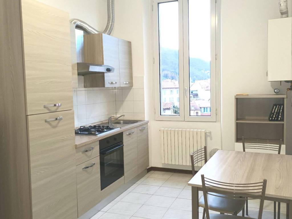 Appartamento a Como in Via Aristide Calderini, 7 - Foto 5