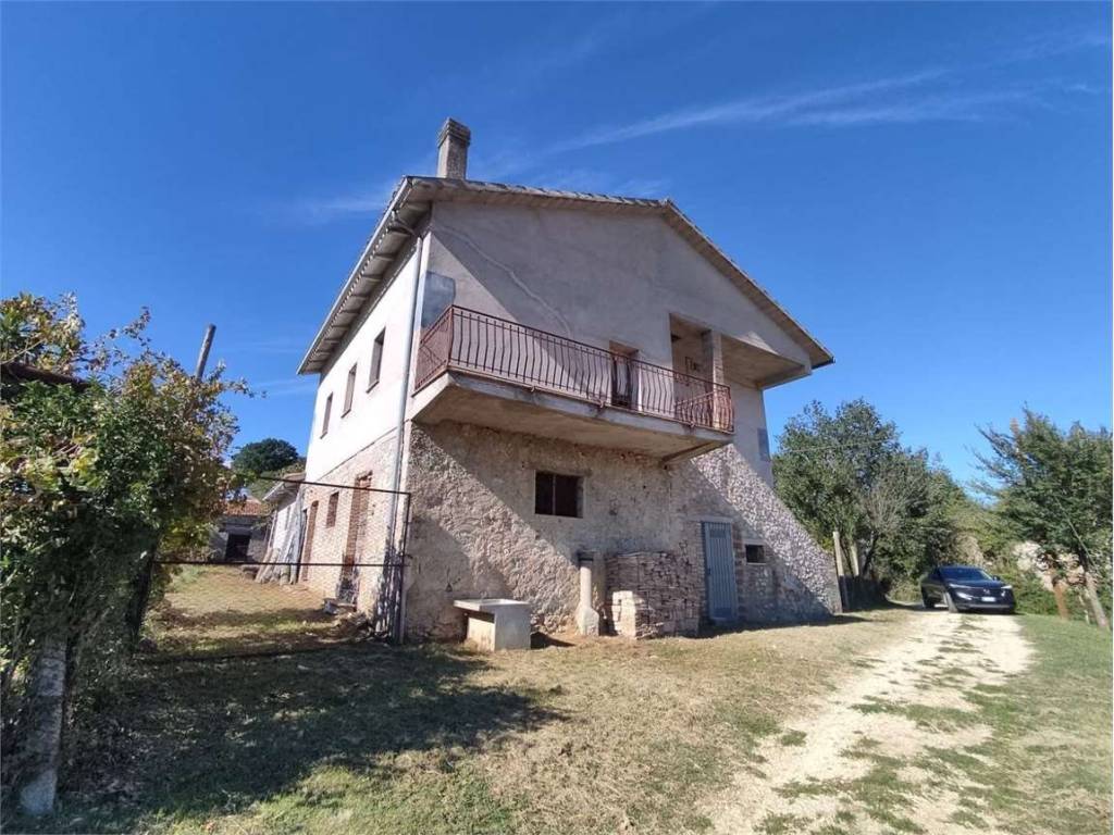 Casa indipendente a Todi in loc. mulino Sant'Angelo - Foto 4