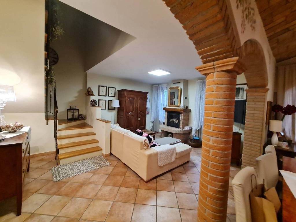 Casa indipendente a Viadana - Foto 2