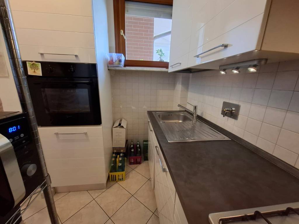 Appartamento a Chieri in Via Don Lorenzo Perosi, 7 - Foto 4