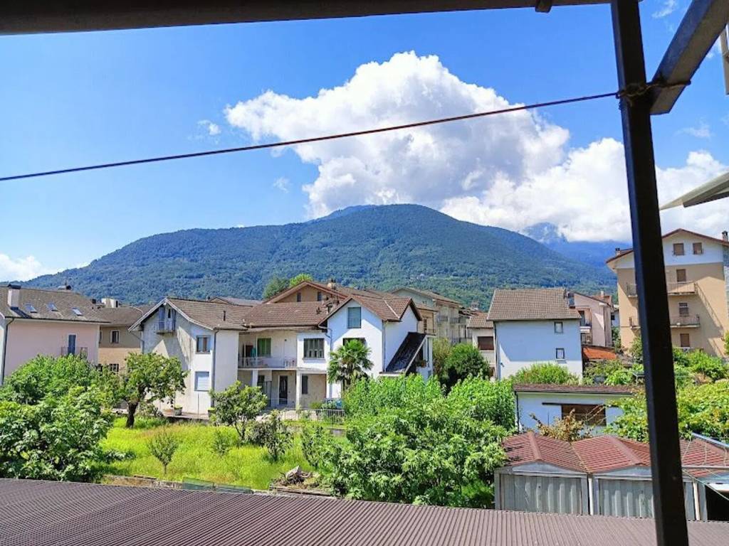Appartamento a Domodossola in Via Alpe Devero - Foto 2
