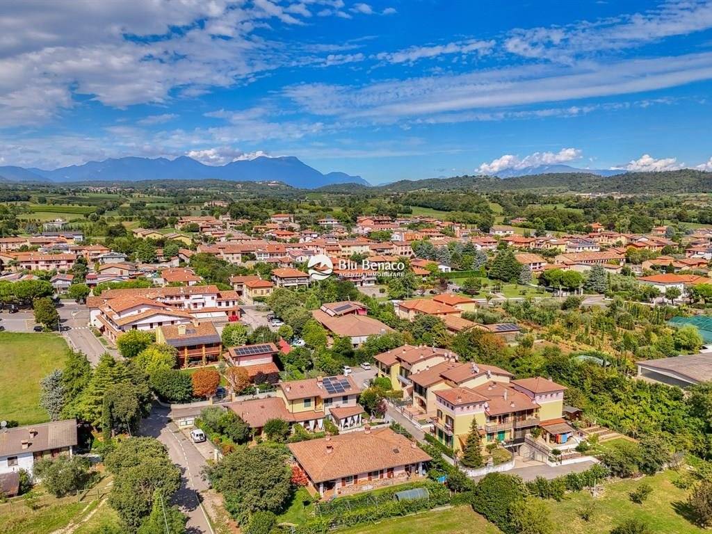 Casa indipendente a Calvagese della riviera in Piazza del Municipio - Foto 2