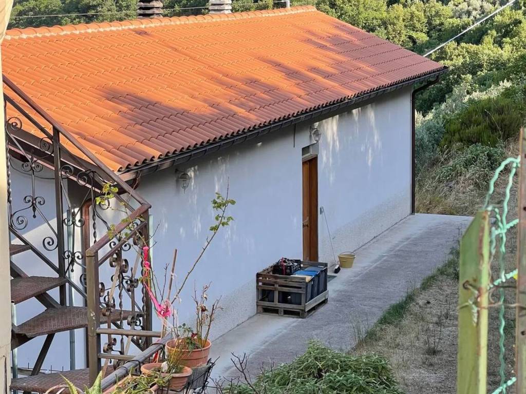 Villa a Stroncone in Fontana Vecchia No Number - Foto 3