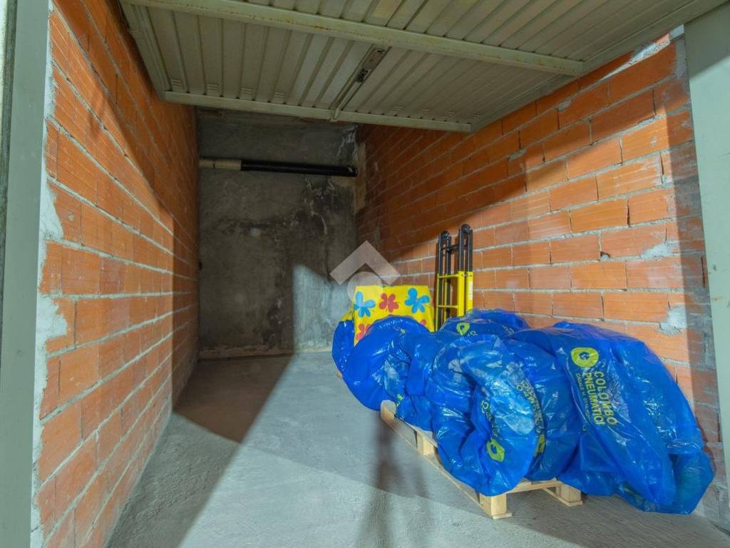 Box / garage a Casale monferrato in Via Papa Giovanni XXIII, 17 - Foto 4