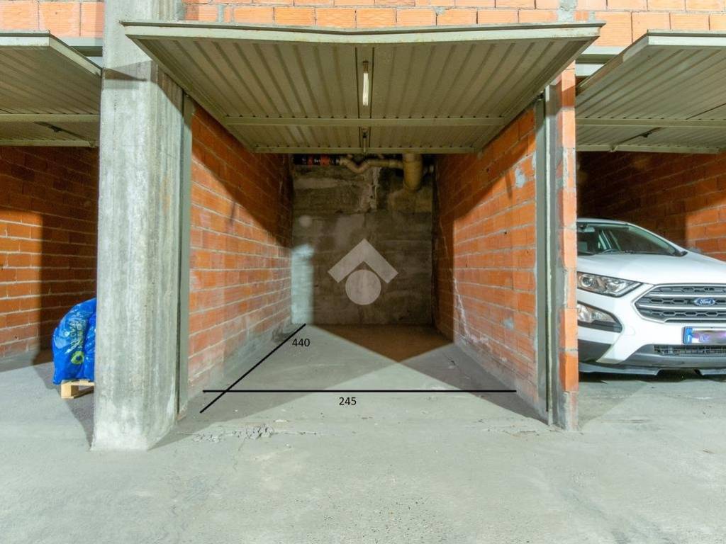 Box / garage a Casale monferrato in Via Papa Giovanni XXIII, 17 - Foto 5