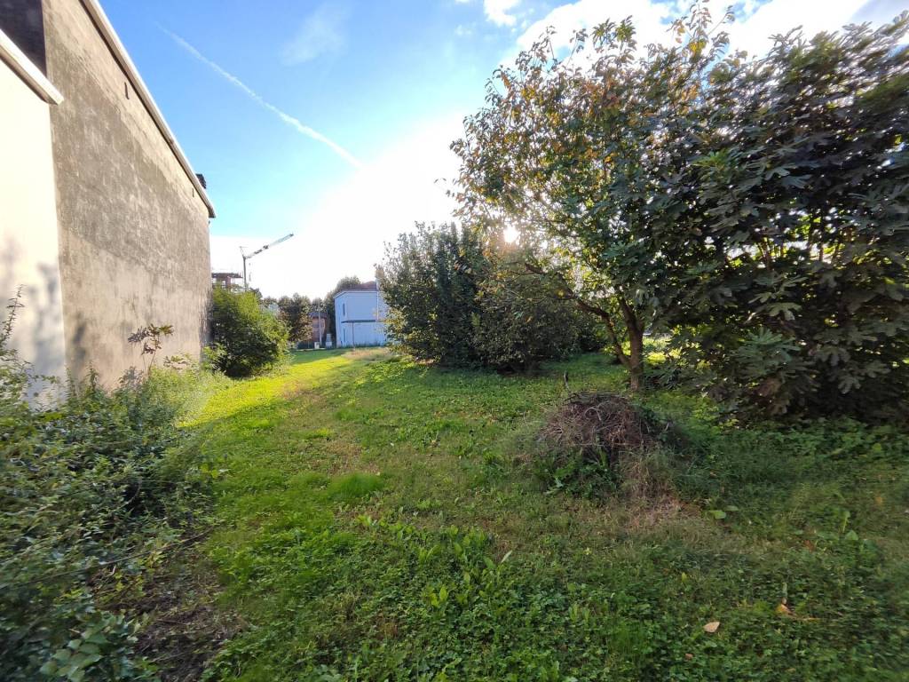 Terreno a Cento in Via Statale - Foto 2