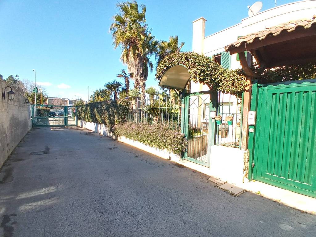 Villa a Valenzano in Via Bari - Foto 2