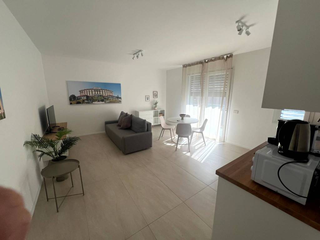 Appartamento a Como in Via Bellinzona - Foto 3