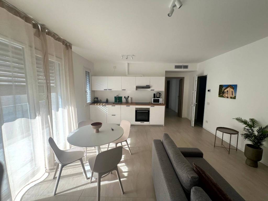 Appartamento a Como in Via Bellinzona - Foto 4