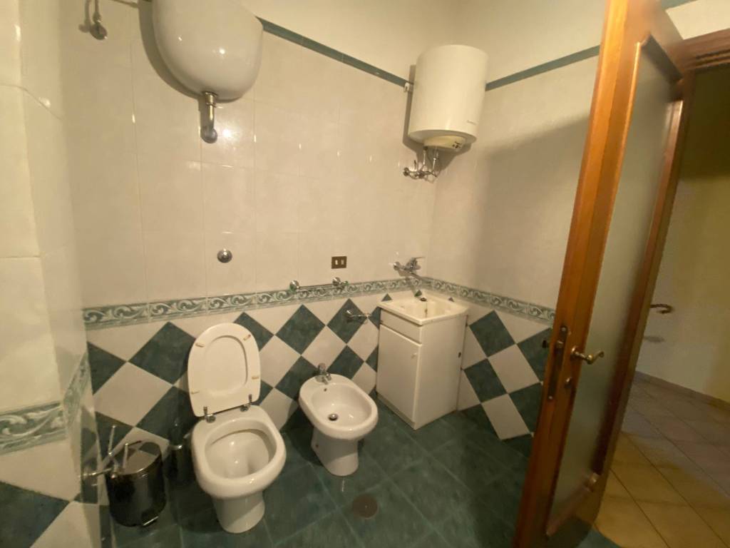 Appartamento a Avellino in Via Fratelli Bisogno - Foto 5