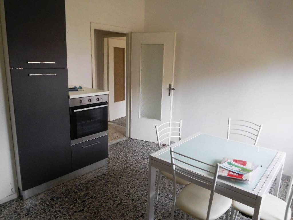 Appartamento a Livorno in Via Caduti del Lavoro - Foto 5