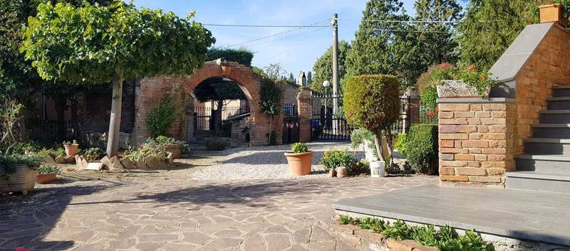 Villa a Castiglione del lago in Via Etruria - Foto 4