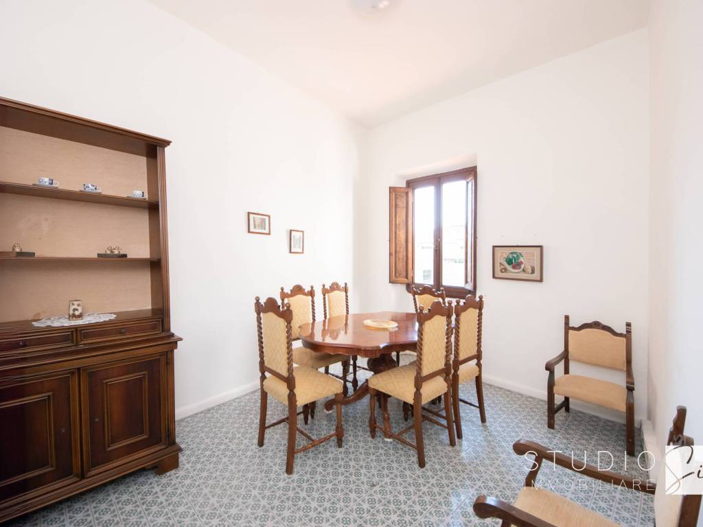 Appartamento a Pistoia in Via del Can Bianco - Foto 2