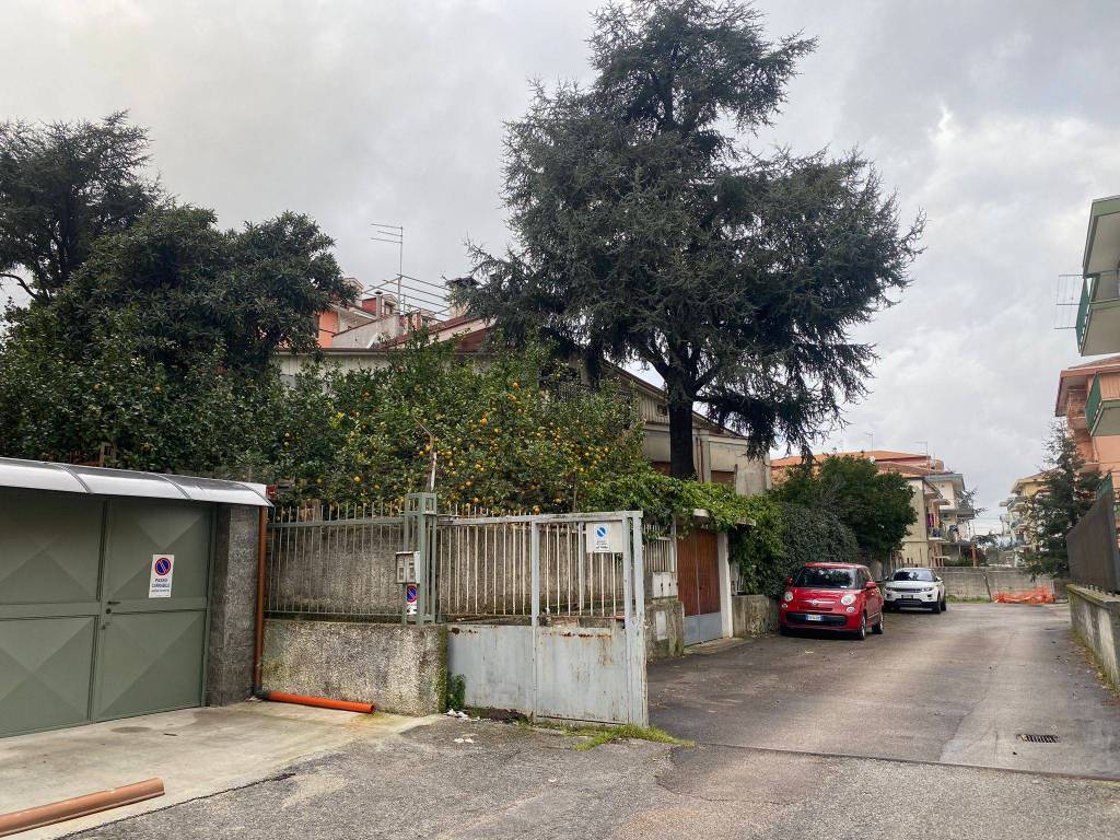 Appartamento a Cava de' tirreni in Via Tommaso Gaudiosi - Foto 3