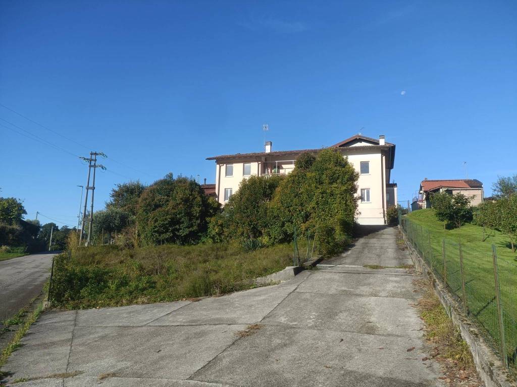 Casa indipendente a Tarcento in Via Bueriis - Foto 2