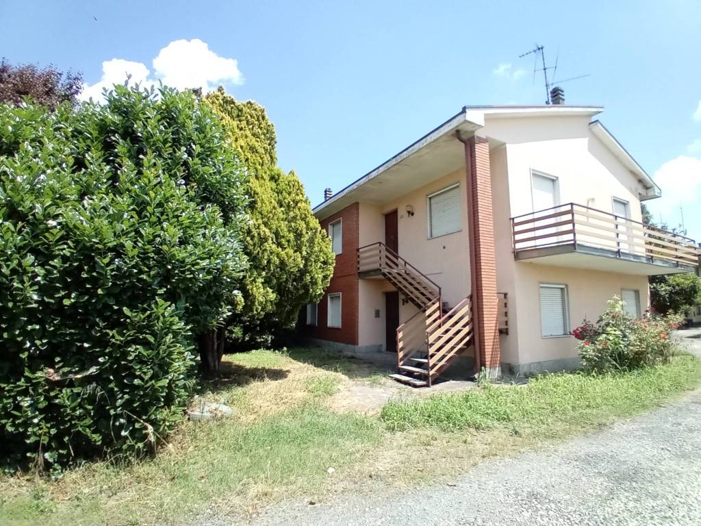Villa a Casatisma in Via Milano Genova, 27 - Foto 2