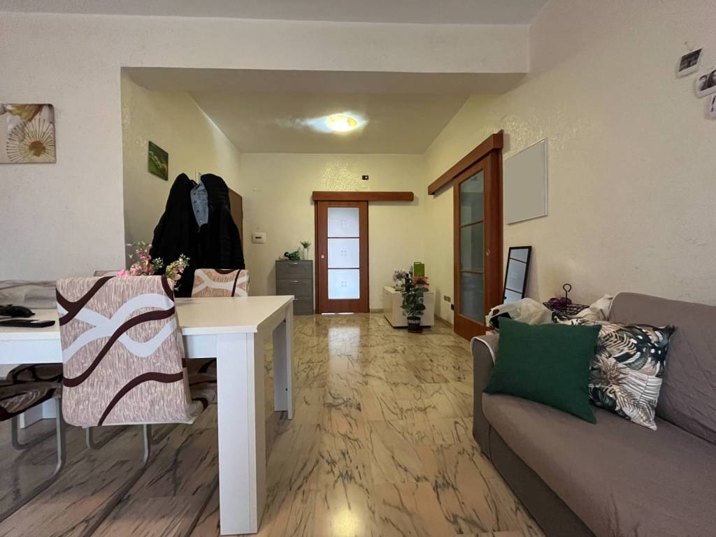 Appartamento a Catanzaro in Viale Vincenzo de Filippis, 116 - Foto 2