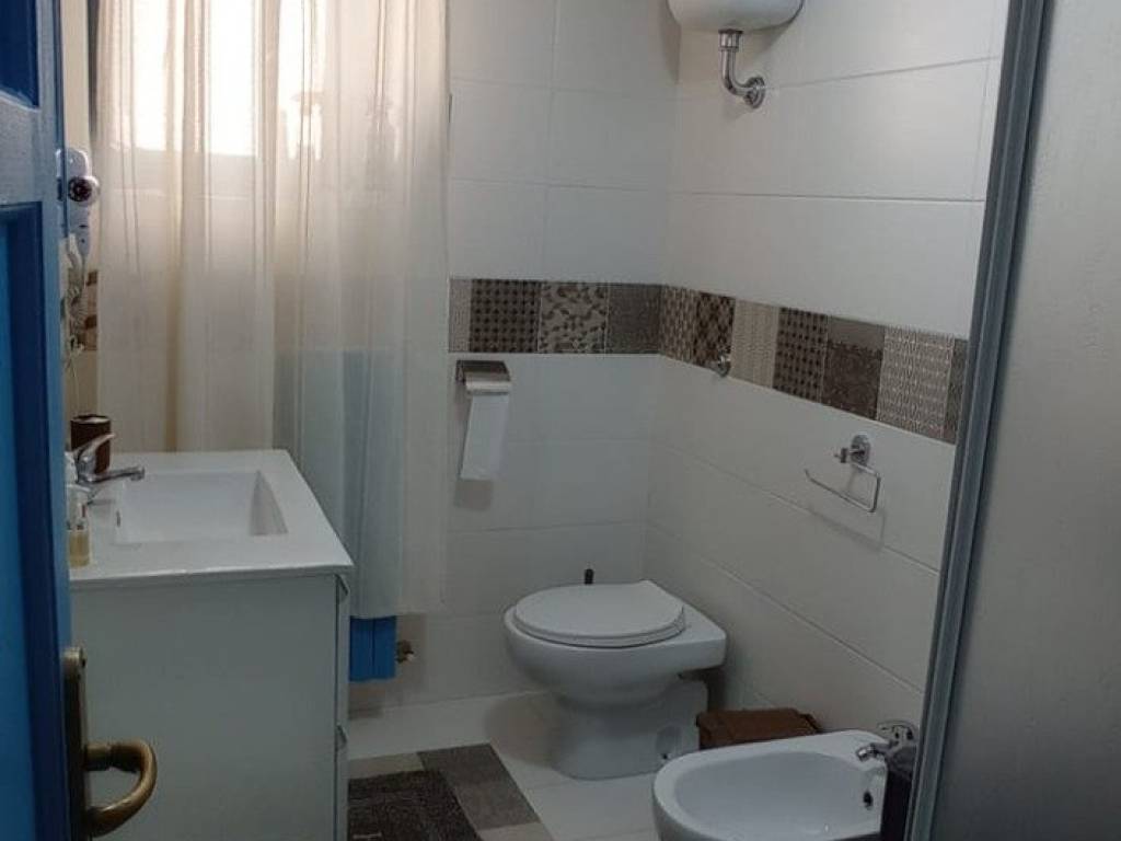 Appartamento a Taranto in Via Calabria, 2 - Foto 5