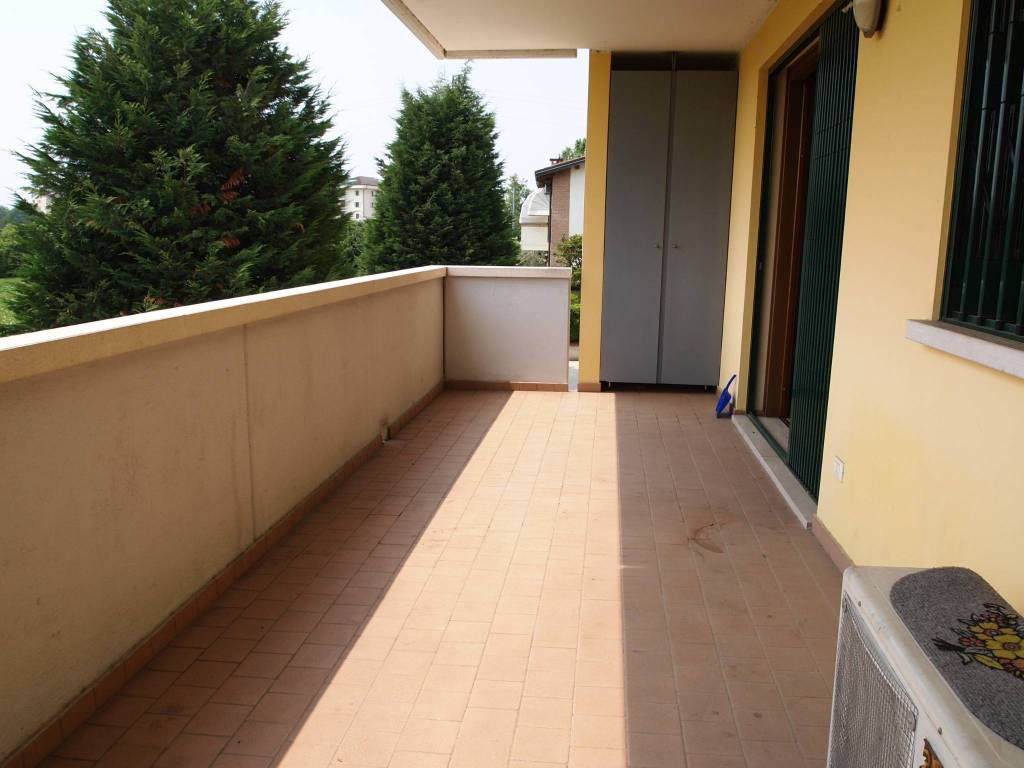 Appartamento a Vicenza in Viale Martiri delle Foibe - Foto 2